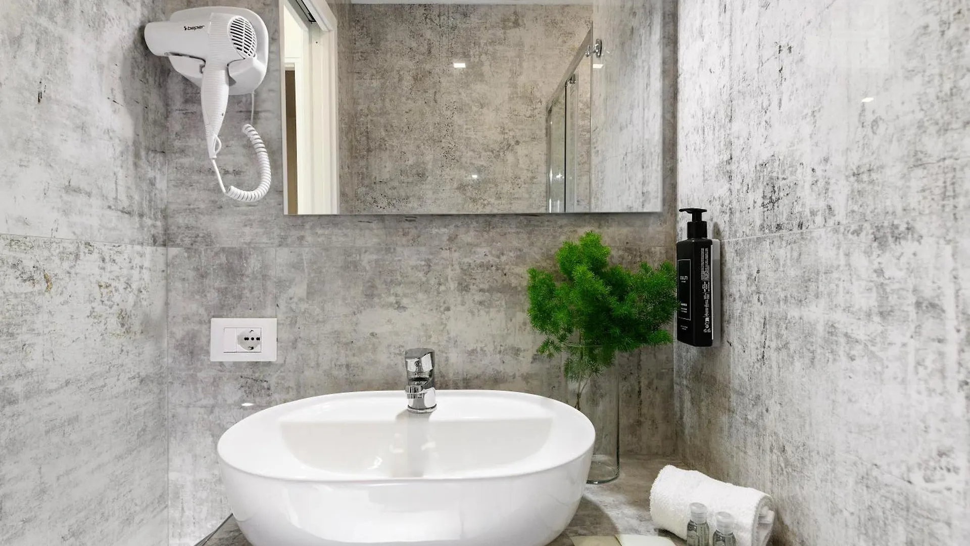Tolu Relais Hotel Rom Gæstehus
